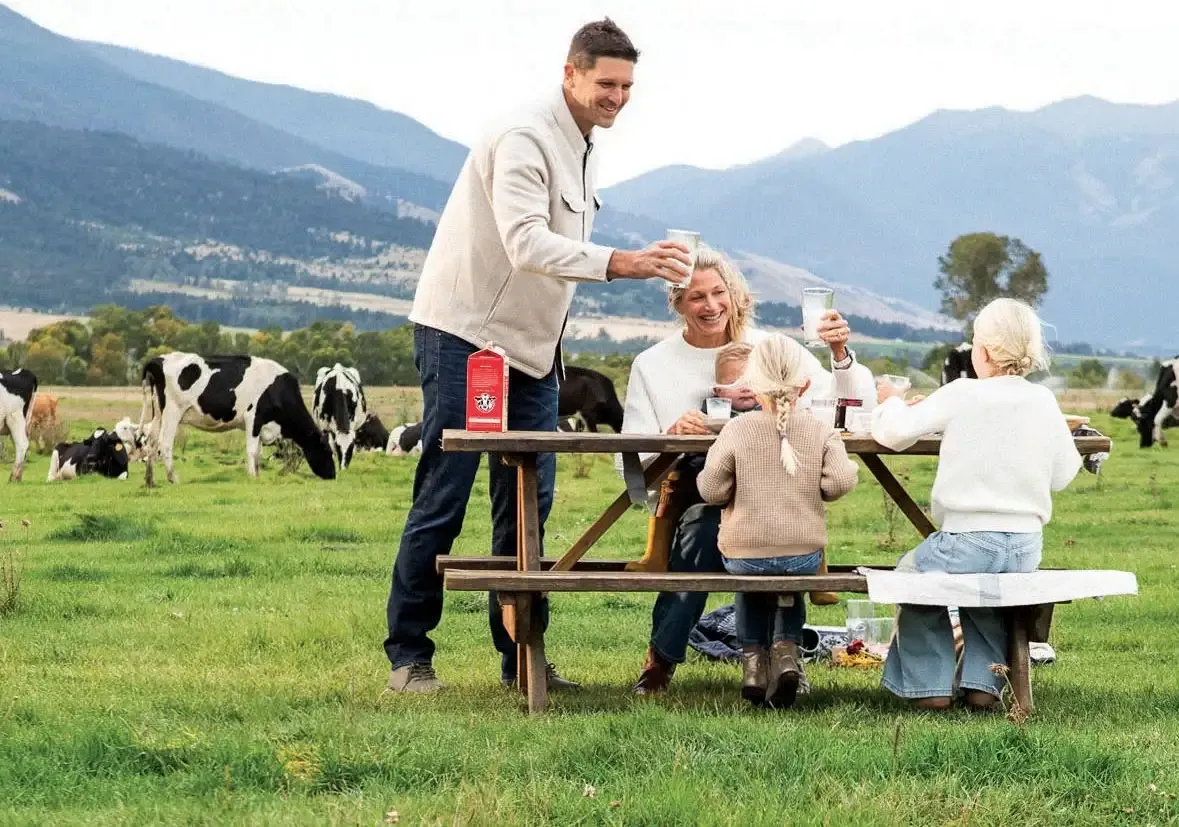 A Health Revolution 2 Pioneer Pastures founders Jeff and Kathryn Mroz